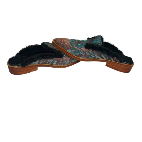 Free People Velour Casual Mules Butterfly Effect Fur Lined Shoe EU 36 - Picture 5 of 8